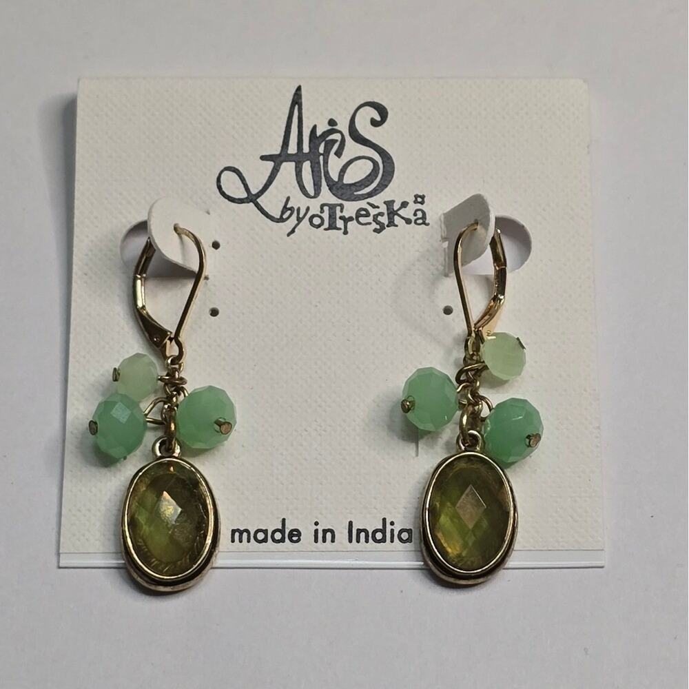 Treska Gold Tone Green Faceted Bead Dangle Drop Earrings New